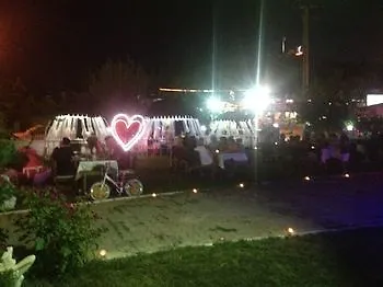 Ξενοδοχείο Our Place 3*