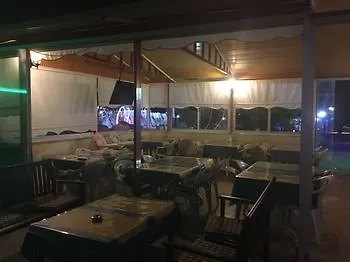 Our Place Ξενοδοχείο 3*